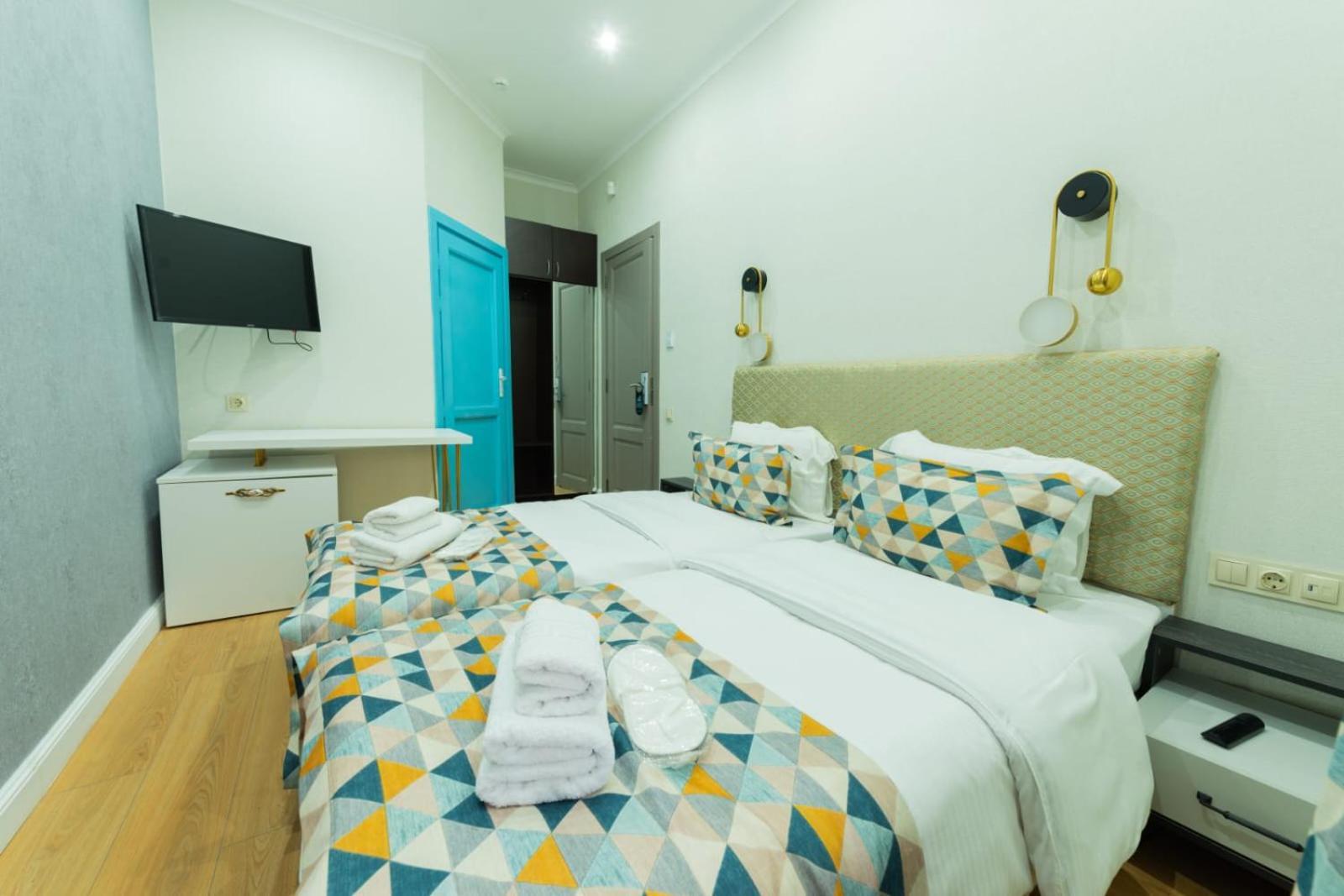 Marita Hotel Tiflis Exterior foto